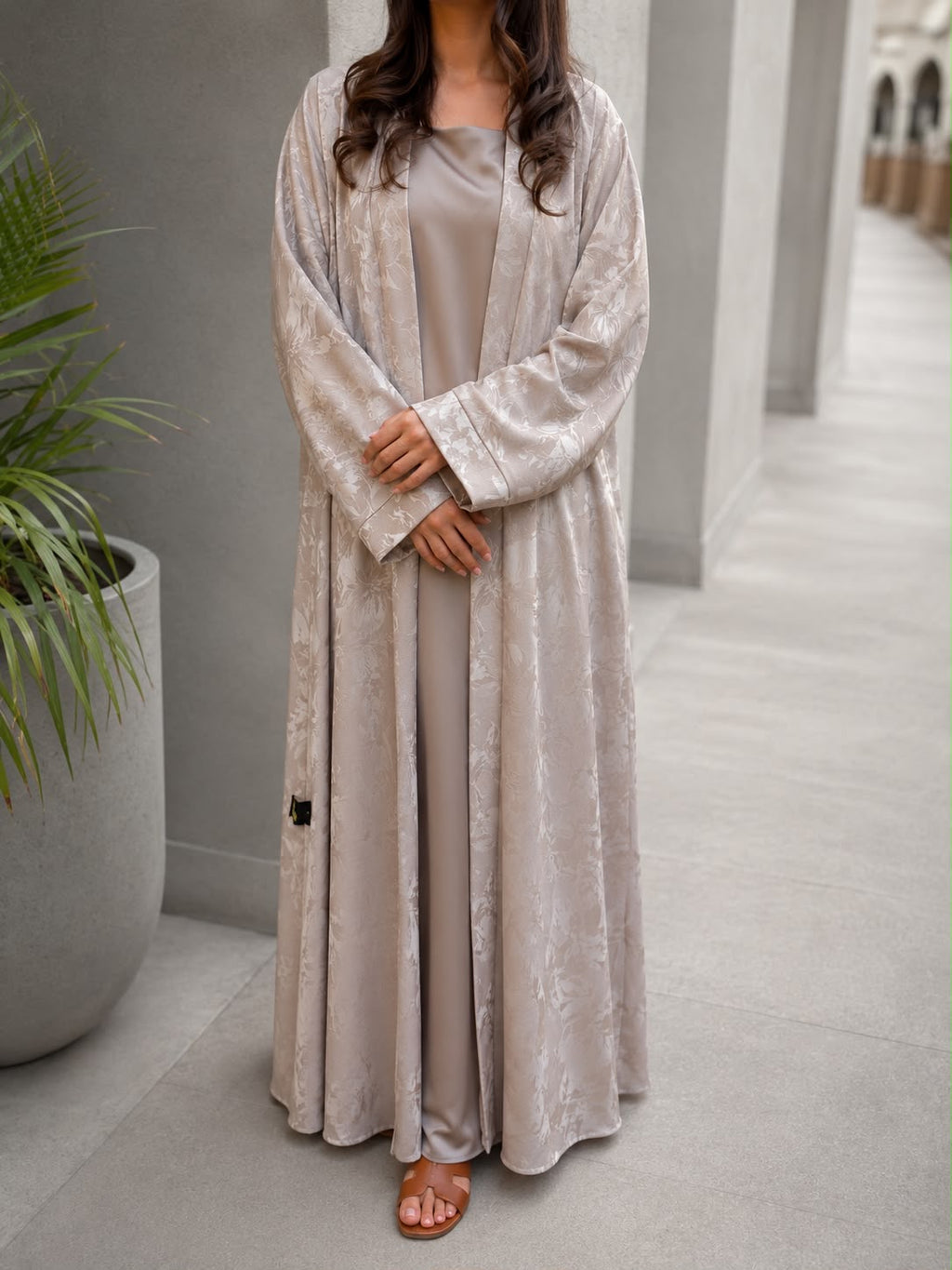 Jacquard Abaya – Sand Beige