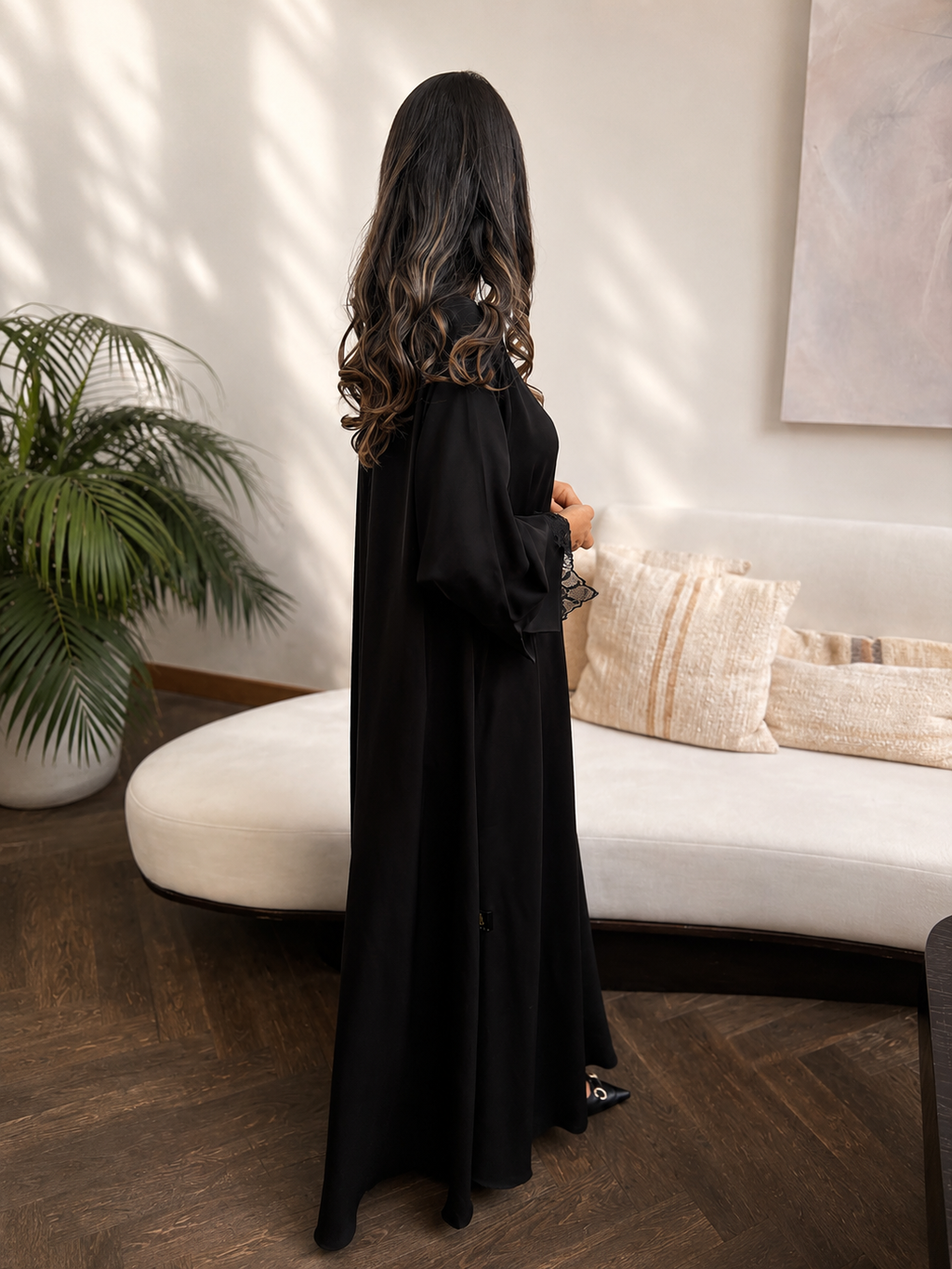 Noir Lace Cuff Abaya